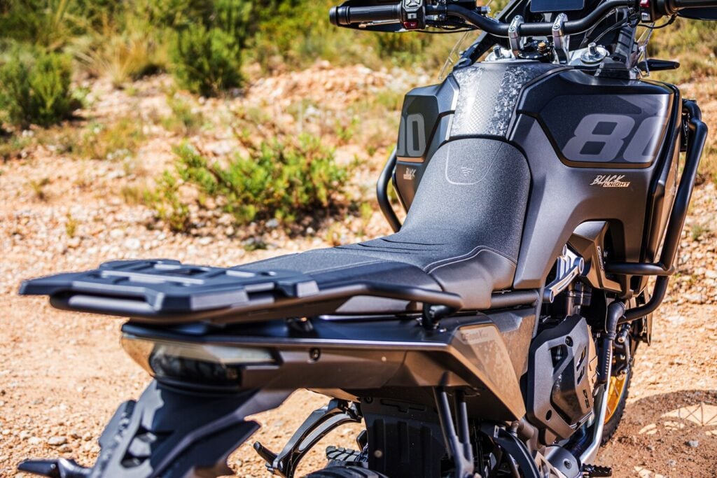 honda et yamaha dominent encore grâce aux scooters, mais la vraie claque vient de chine la voge ds 800 rally s’impose déjà comme la moto star de 2026 25