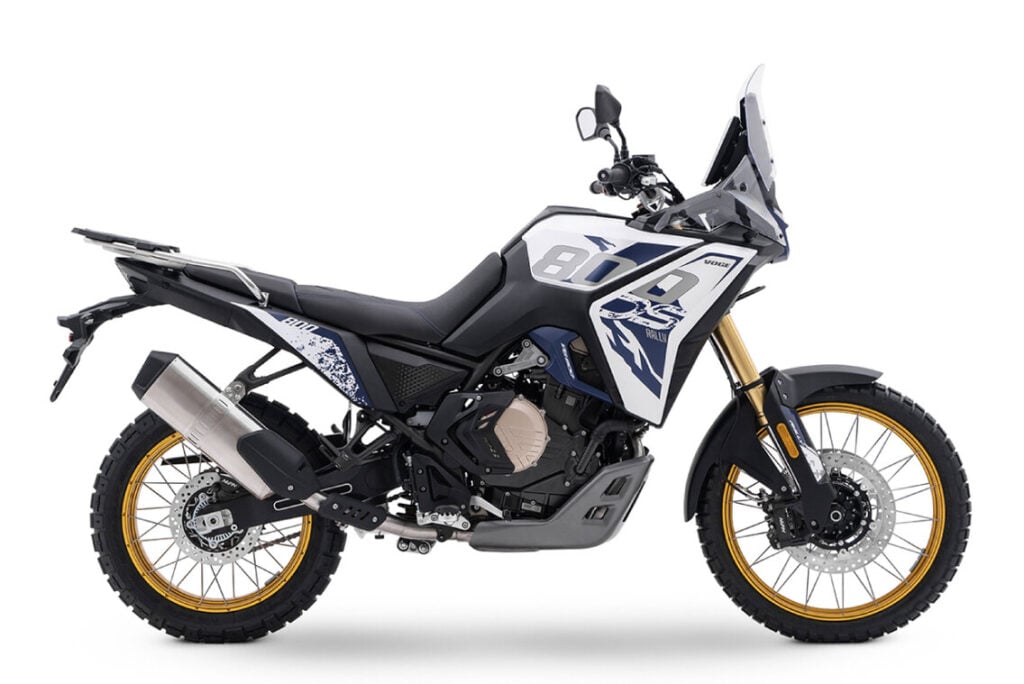 honda et yamaha dominent encore grâce aux scooters, mais la vraie claque vient de chine la voge ds 800 rally s’impose déjà comme la moto star de 2026 7