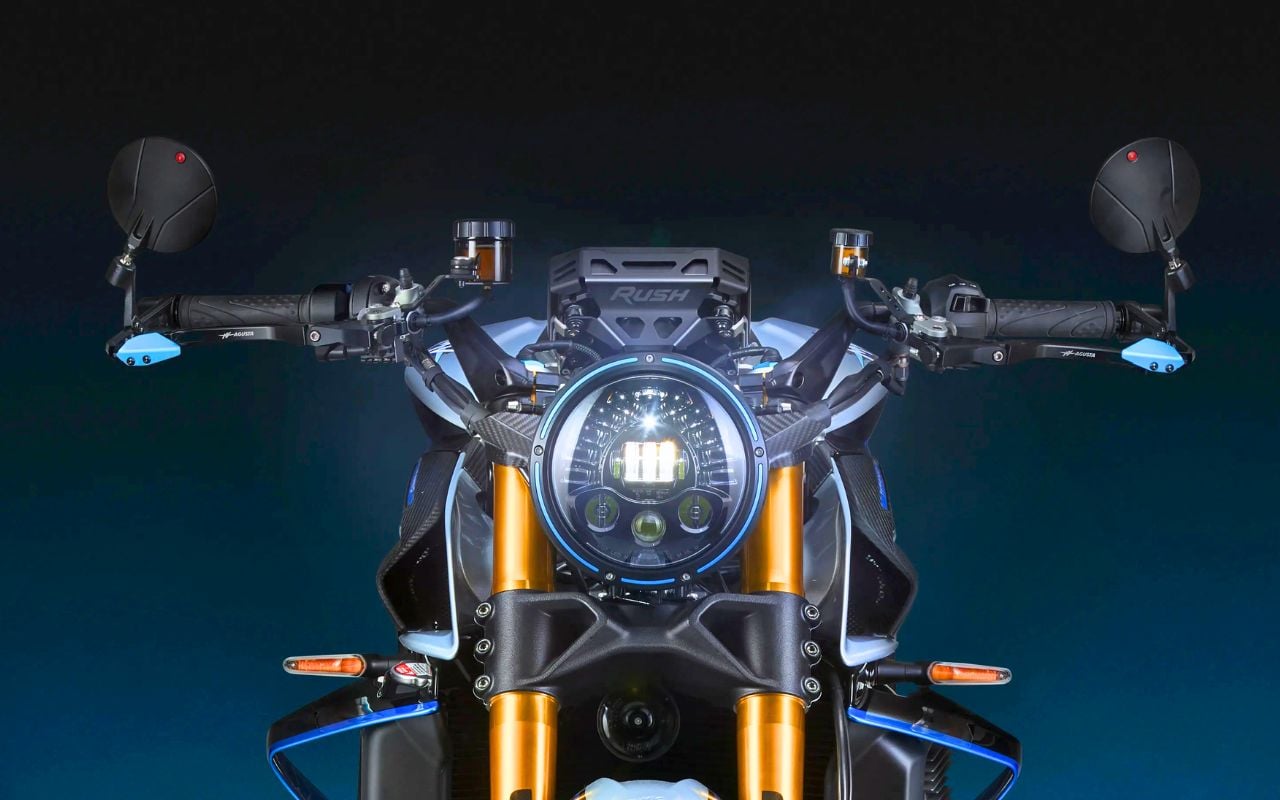 MV Agusta repousse encore les limites avec une Rush Titanio en série limitée, si raffinée dans les détails qu’on en oublierait presque sa mécanique de 206 ch