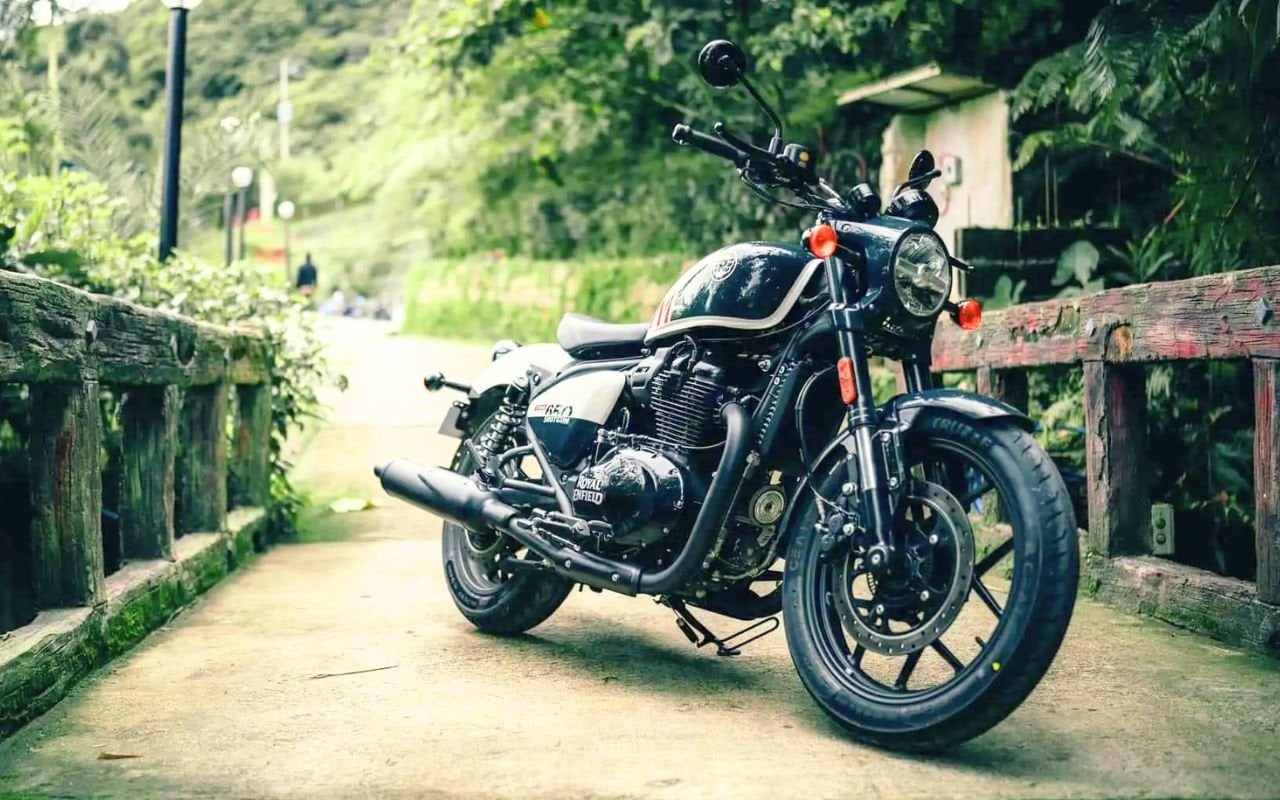 Royal Enfield va investir plus de 200 millions de dollars pour produire 900 000 motos de plus par an, un pari colossal qui montre que la marque ne veut plus seulement grandir mais dominer