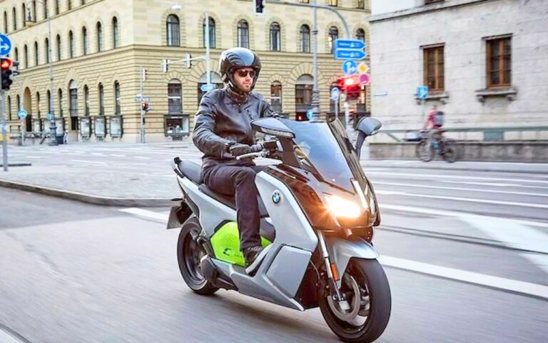 Ce défaut de surchauffe électrique que BMW découvre sur 116 scooters C Evolution américains force un rappel d'urgence du constructeur allemand