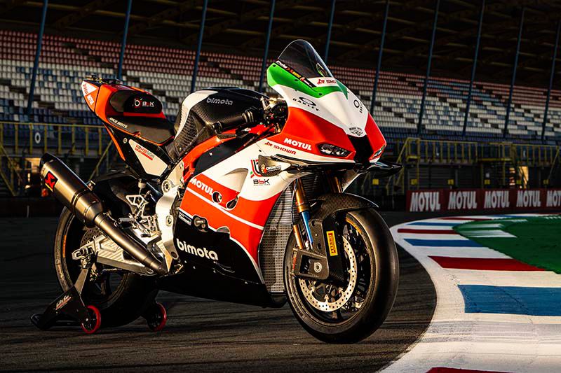 cette bimota de 215 ch à presque 100 000 € n’a eu besoin que de 10 jours pour disparaître, preuve qu’il existe encore des motos si folles que les collectionneurs se battent pour elles 1