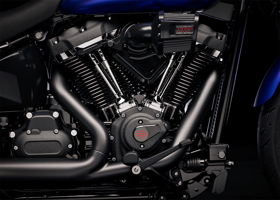 harley davidson pense avoir la moto de luxe parfaite pour tout faire, et cette low rider s veut prouver qu’un cruiser simple peut encore écraser bien des rivales modernes 8