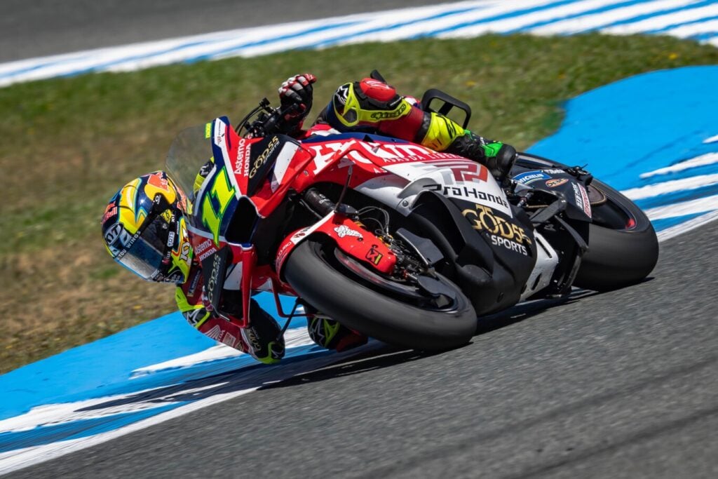 honda abandonne la rc213v en pleine saison pour miser sur 2027, et cette décision brutale montre à quel point la marque veut repartir de zéro en motogp 1