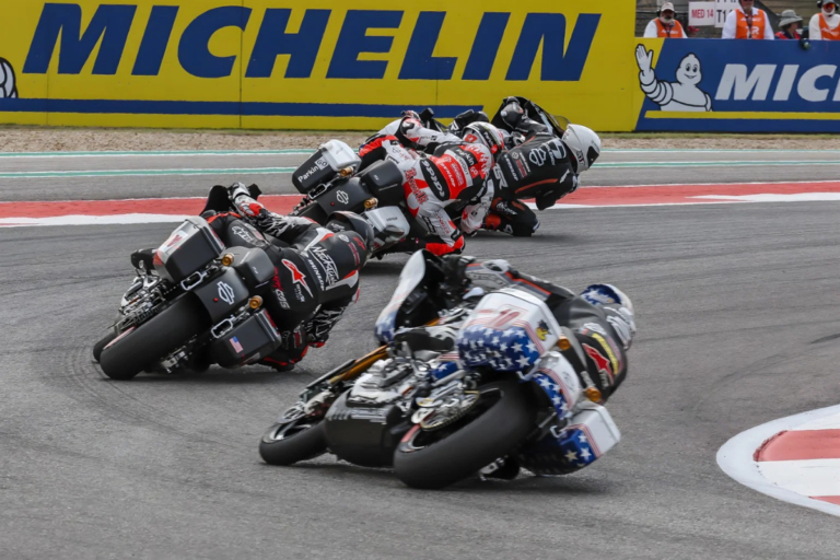 la bagger world cup attire un nom que personne n’imaginait vraiment andrea iannone arrive à mugello pour dompter des harley de course déjà très spectaculaires