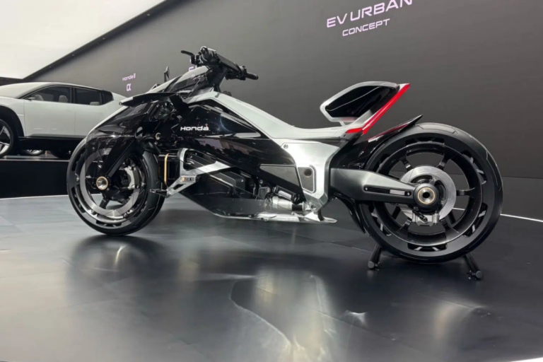 pour sauver le plaisir de conduite, honda veut ajouter un faux embrayage à ses motos électriques