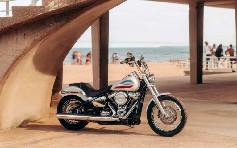 Enterrée par Harley-Davidson, la Super Glide ressuscite en édition limitée 2026, le retour d'une légende vivante du custom américain
