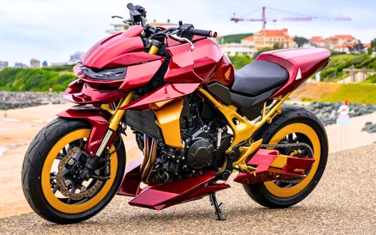 Honda débarque à Biarritz avec 10 motos folles : ces Hornet et Transalp customisées risquent de devenir les stars de Wheels and Waves
