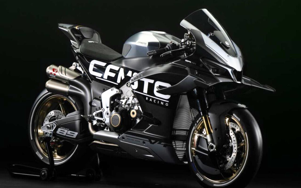 La Chine attaque Ducati sur son terrain : la CFMOTO V4 pourrait coûter deux fois moins qu’une Panigale