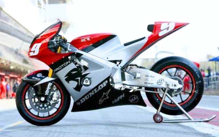 Proton a payé 70 millions d’euros pour cette légende moto avant de la revendre 1 euro