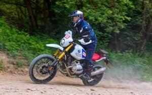 BMW R 12 G/S : 109 ch, 115 Nm, 230 kg et 21 500 euros pour rouler comme à la GS Trophy 2026, à la déco près