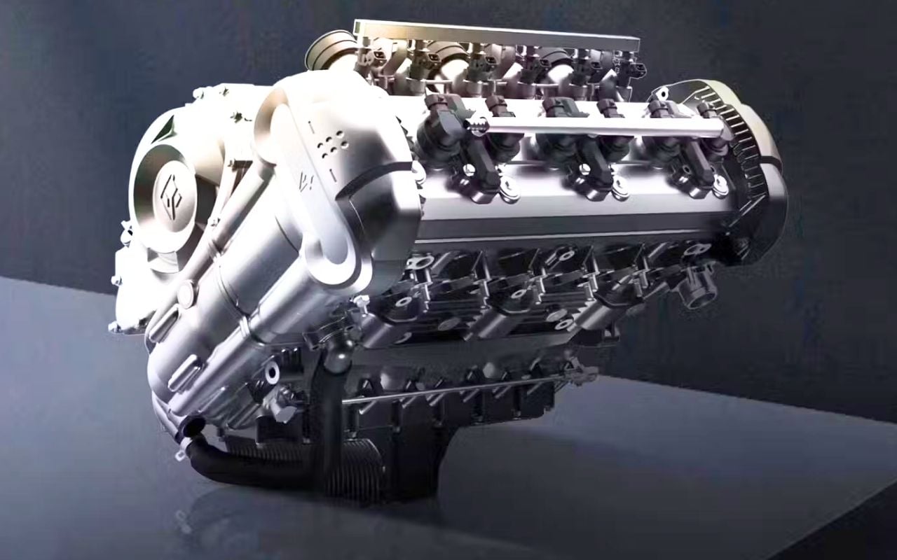 Honda a popularisé le double embrayage en moto, mais la chinoise Benda brevète une architecture DCT différente pour son quatre-cylindres LFC 700