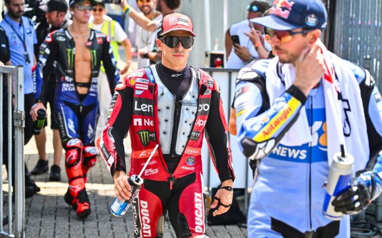 Marc Márquez pensait s'installer en Andorre comme tous les pilotes MotoGP, deux mois ont suffi pour qu'il rentre en Espagne et brise la règle non écrite du paddock