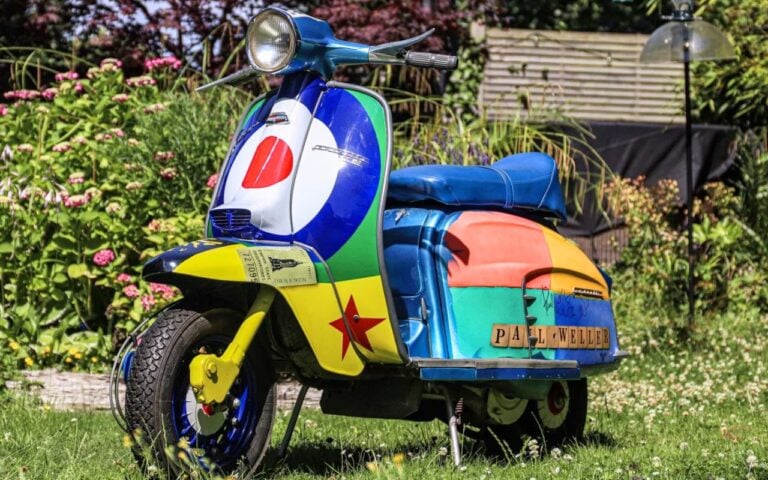Paul Weller a signé ce Lambretta LI150 Special de 1965 surnommé « Stanley Road » : il part aux enchères, estimé jusqu’à 55 000 £ (environ 63 500 €)