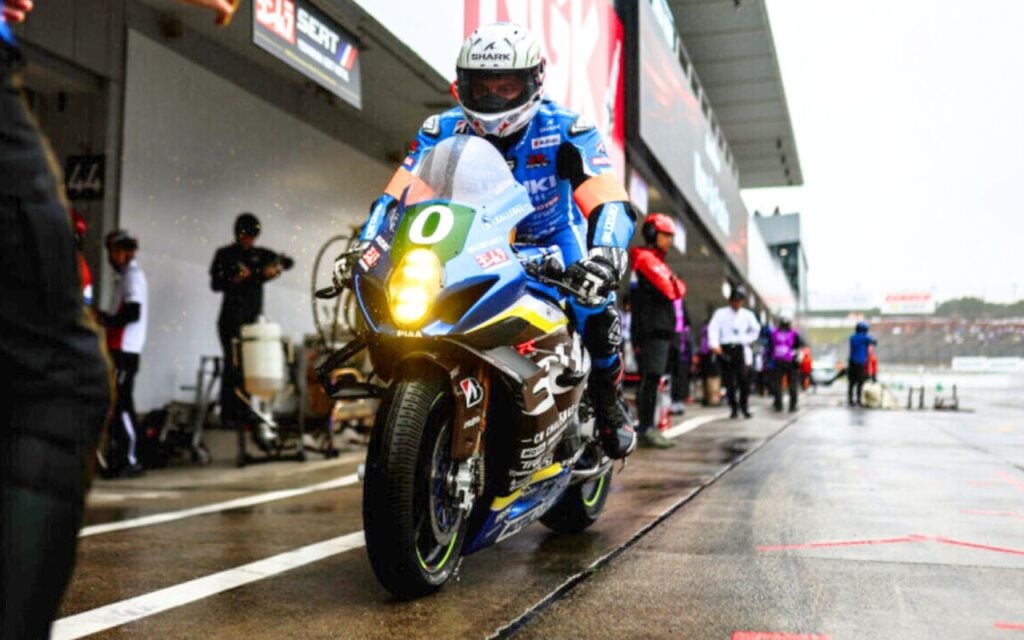 Sans carburant conventionnel, la Suzuki GSX-R1000R a quand même fini 7e aux 8 Heures de Suzuka devant des Honda CBR1000RR bien plus classiques