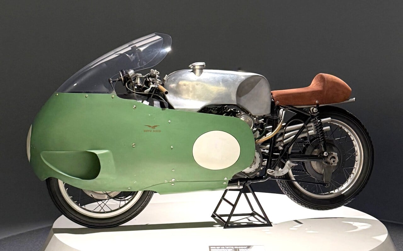 Moto Guzzi a construit un V8 de 500 cm3, il n'a jamais rien gagné