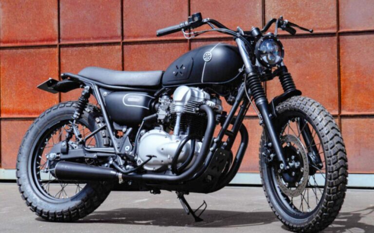 Kawasaki construisait des motos anglaises bien avant de construire les siennes