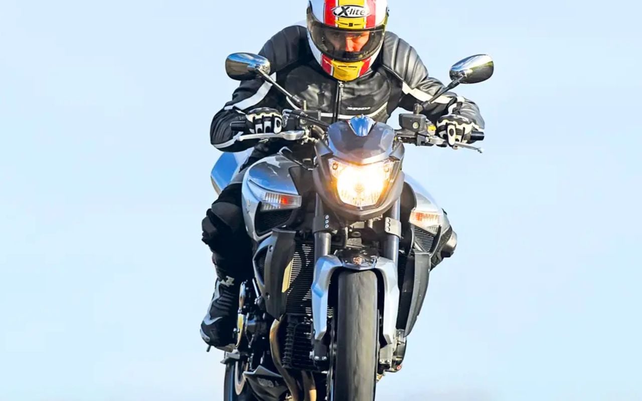 Suzuki a arrêté la B-King après cinq ans, sa cote grimpe depuis
