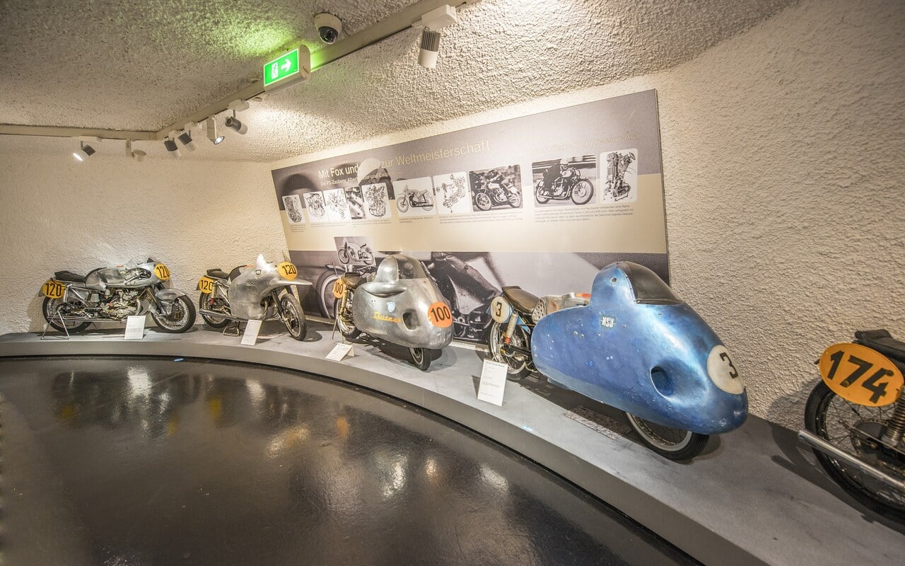 Une règle de 1958 dicte encore la forme des motos de Grand Prix