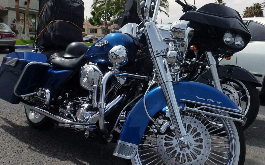 Importer une moto des États-Unis fait payer la traversée deux fois