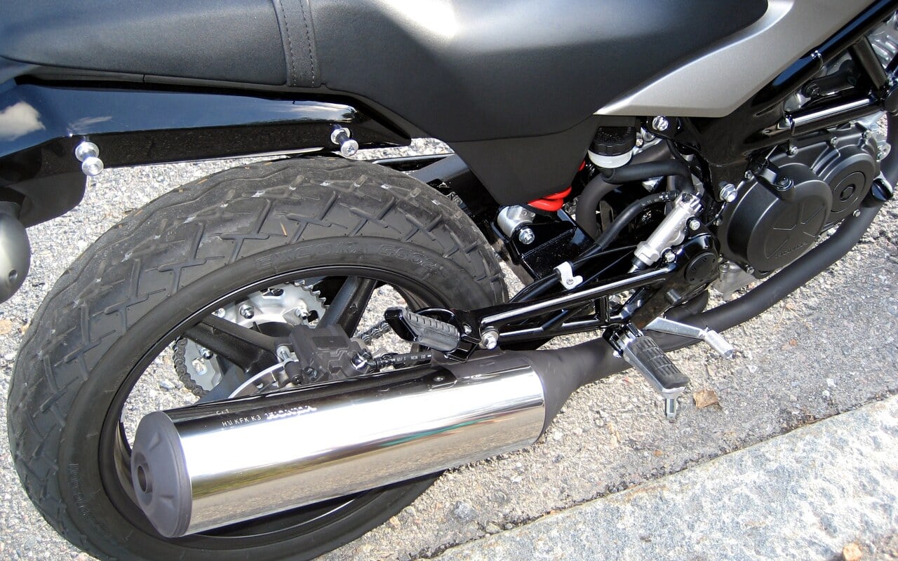 La France compare le bruit de votre moto à un chiffre inscrit sur votre carte grise