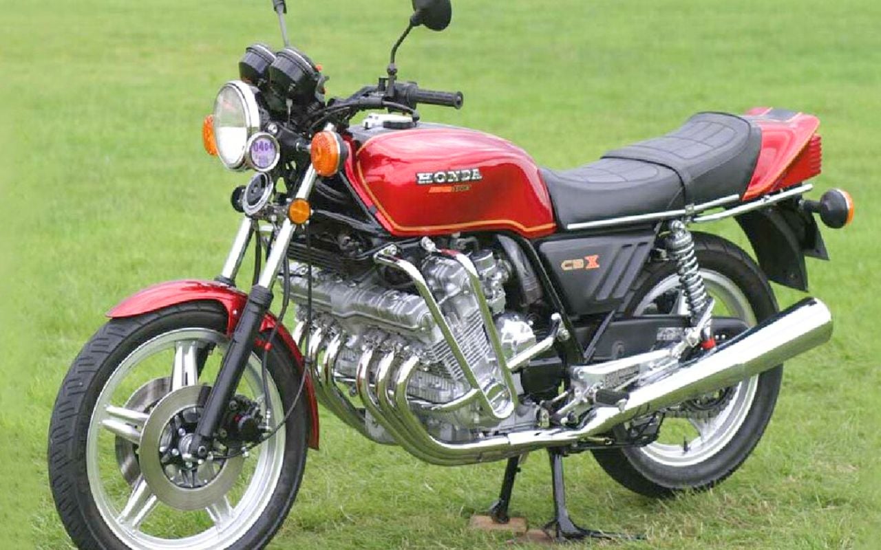 Cette Honda mythique de 1 047 cm³ devait redevenir la moto la plus rapide du monde jusqu’à ce qu’un détail sonore aille beaucoup trop loin