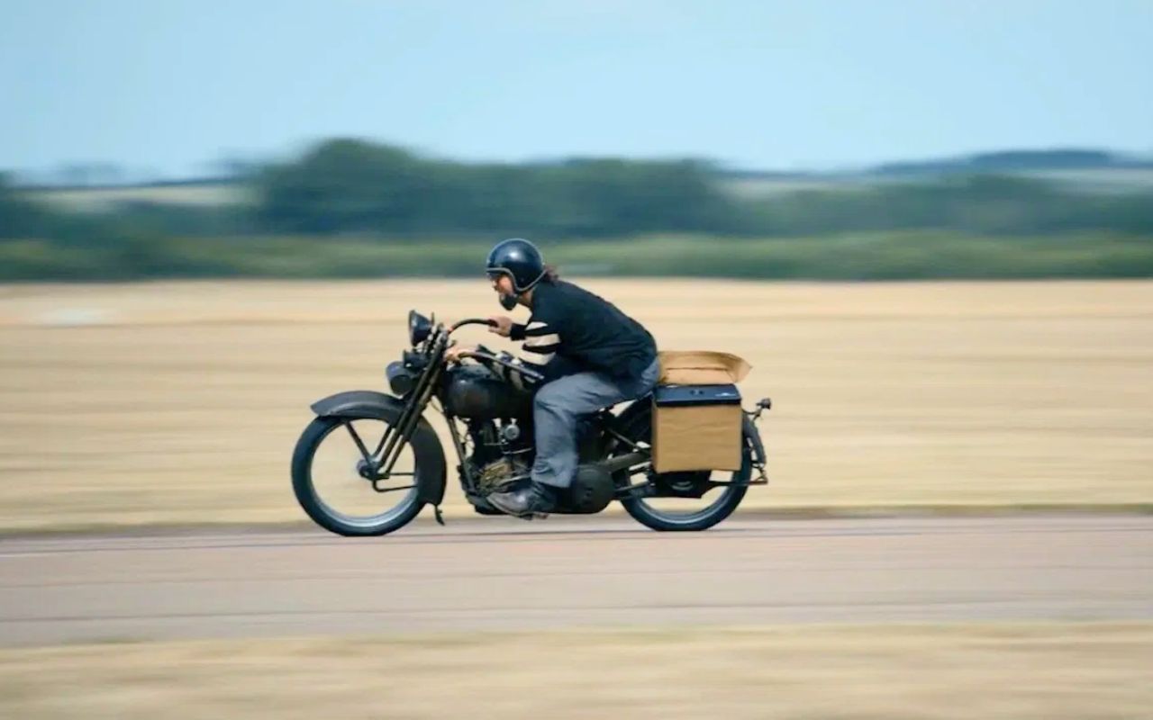 Jason Momoa transforme des Harley-Davidson centenaires en machines électriques avec la technologie révolutionnaire d'Electrogenic
