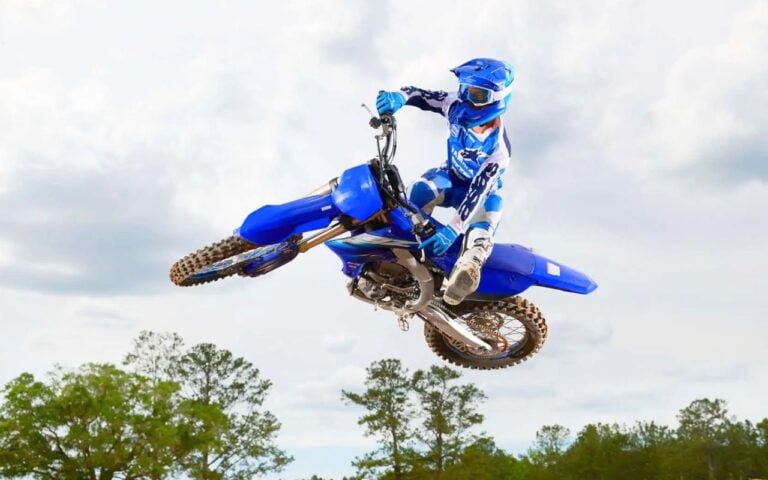Yamaha pensait améliorer sa YZ250F mais finalement tout recommence de A à Z pour 2027 avec moteur et châssis entièrement nouveaux