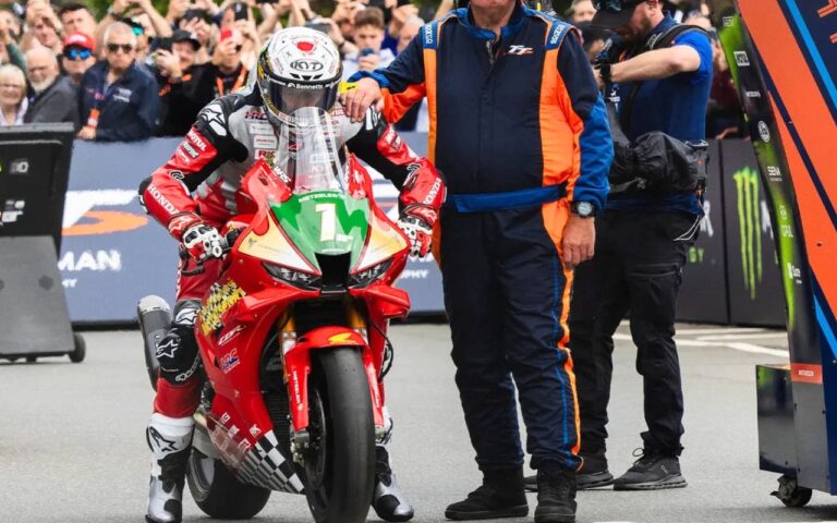 Ce pilote a franchi sur le circuit le plus meurtrier, une barrière que personne ne croyait atteignable