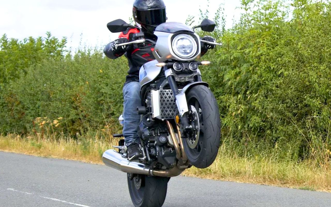Honda ressuscite la moto qui a révélé Freddie Spencer à dix-huit ans