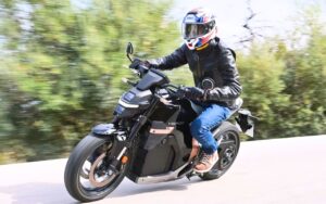 Honda vend une moto électrique qu’on ne pourra jamais posséder