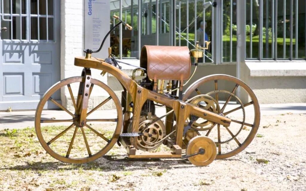 L'homme qui a conçu le premier V-twin n'a jamais signé le brevet