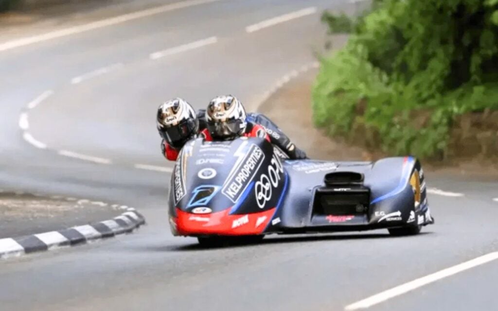 Sortis de piste à plus de 250 km/h au TT, ils étaient de retour en course la semaine suivante