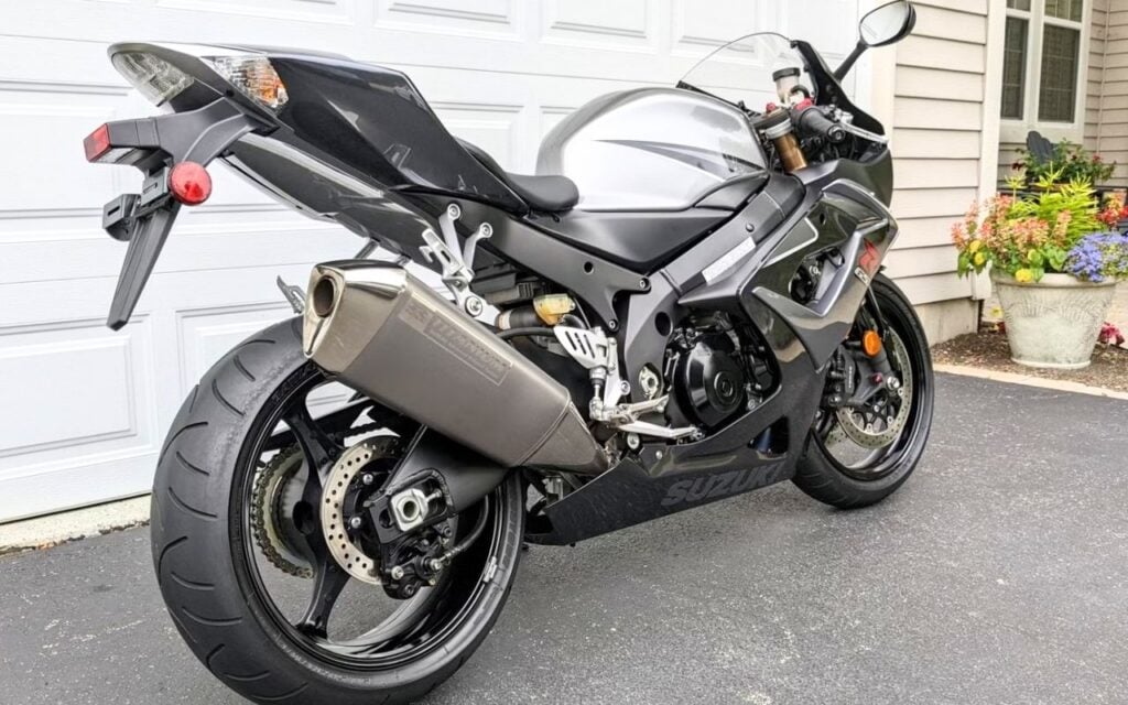Suzuki vend encore aujourd&rsquo;hui un moteur dessiné il y a 21 ans