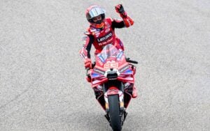Tout le monde le croyait éliminé, Márquez est en train de renverser un championnat qui semblait joué