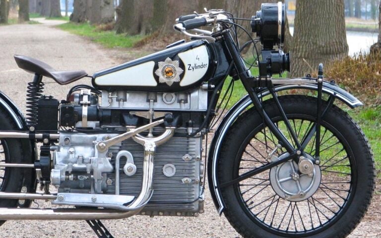 Une moto de 1927 avait déjà résolu un problème que les constructeurs ont mis des décennies à comprendre