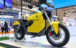 Cette moto électrique est annoncée partout, sauf sur le site de celui qui la fabrique